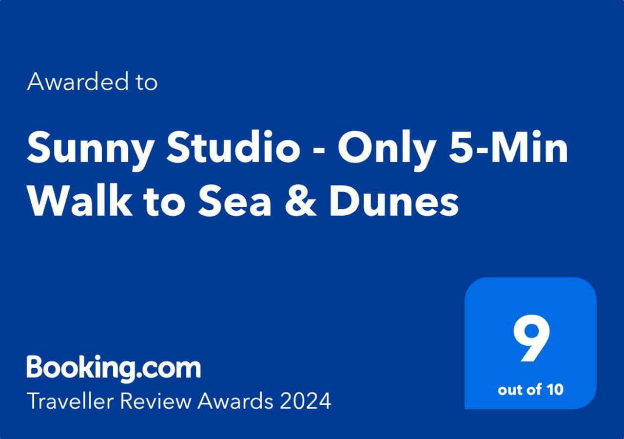 Sunny - Only 5-min Walk To Sea & Dunes